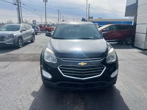 Used 2017 Chevrolet Equinox LT image 8