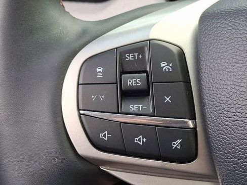 Used 2025 Ford Explorer Active w/ Active Comfort Package AWD/4WD image 20