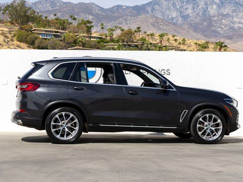 Used 2023 BMW X5 xDrive40i AWD/4WD image 5