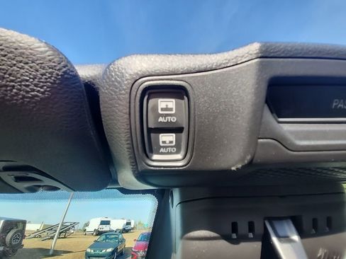 New 2026 Jeep Wrangler Unlimited Sport AWD/4WD image 32
