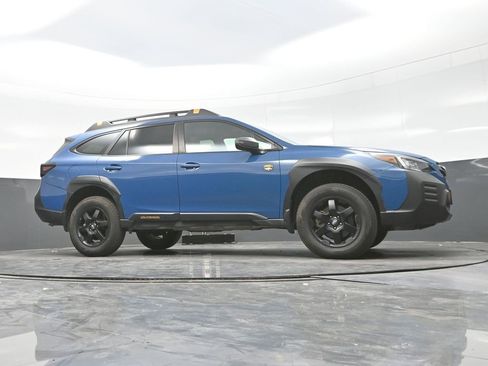 Used 2022 Subaru Outback Wilderness w/ Wilderness Package image 23