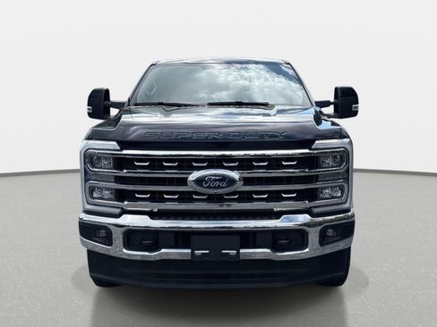 Used 2024 Ford F250 Lariat AWD/4WD image 8