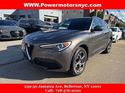 Used 2023 Alfa Romeo Stelvio Ti AWD/4WD image 1