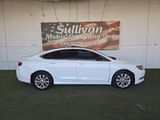 Used 2015 Chrysler 200 Limited w/ Convenience Group image 4
