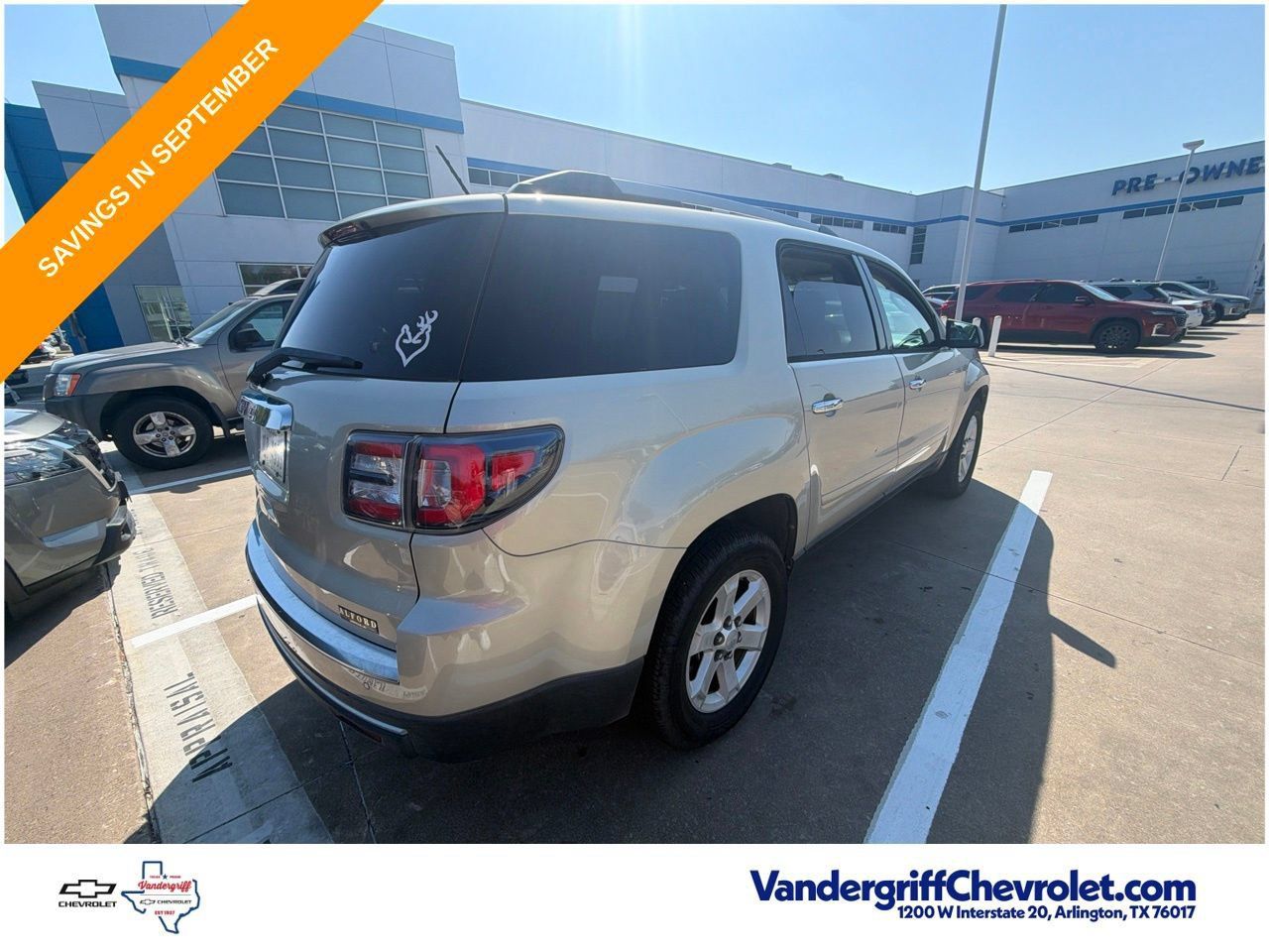 Used 2015 GMC Acadia SLE FWD image 3