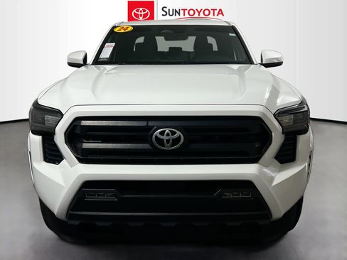 Used 2024 Toyota Tacoma SR5 image 10