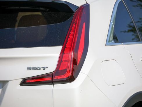 Used 2022 Cadillac XT4 Premium Luxury AWD/4WD image 25