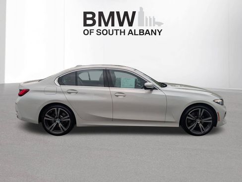 Used 2024 BMW 330i xDrive Sedan w/ Premium Package AWD/4WD image 2