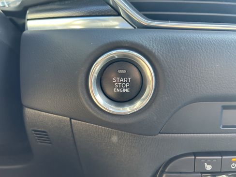 Certified 2025 MAZDA CX-5 Carbon Edition image 17