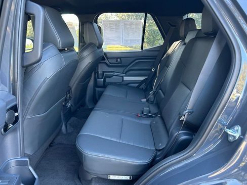 Certified 2025 Toyota 4Runner TRD Off-Road Premium image 13