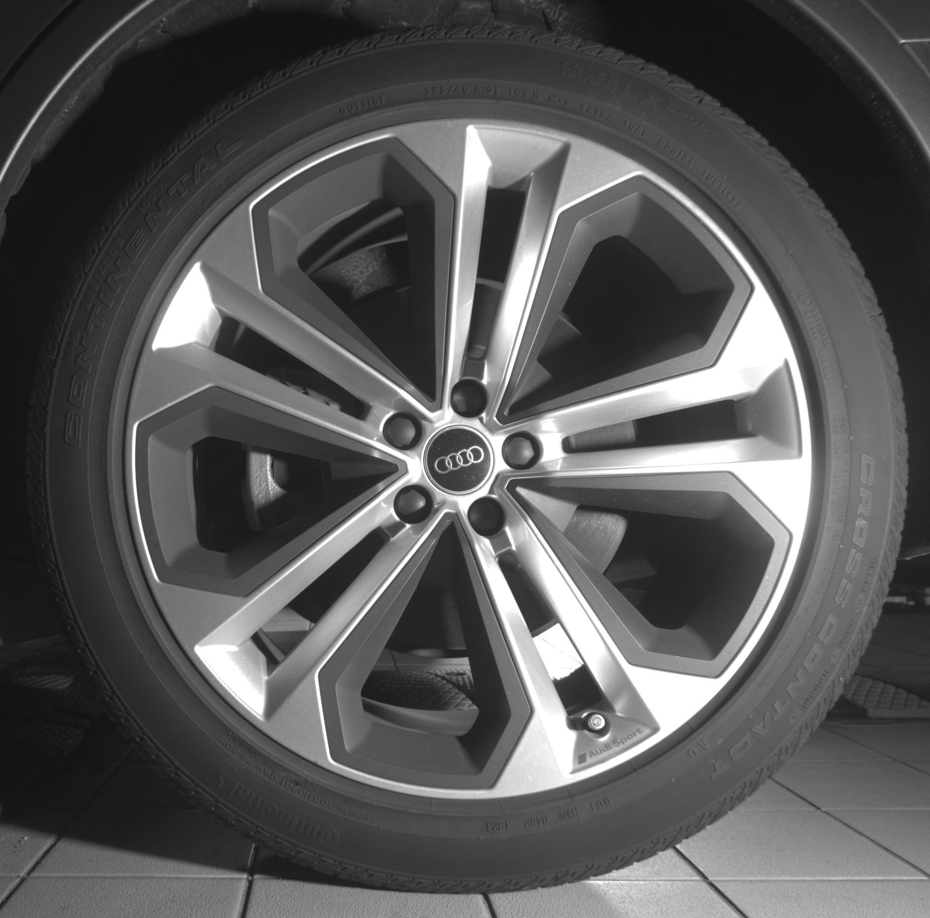 Used 2021 Audi Q7 3.0T Prestige w/ Prestige Package AWD/4WD image 12