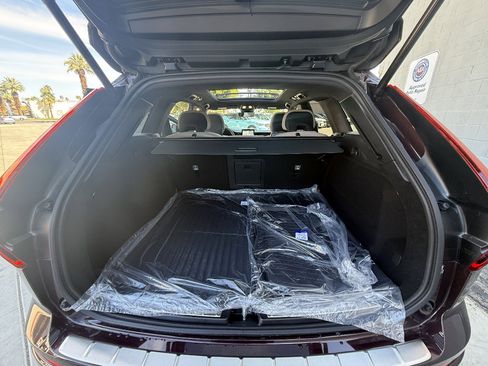 New 2026 Volvo XC60 B5 Plus w/ Protection Package image 31