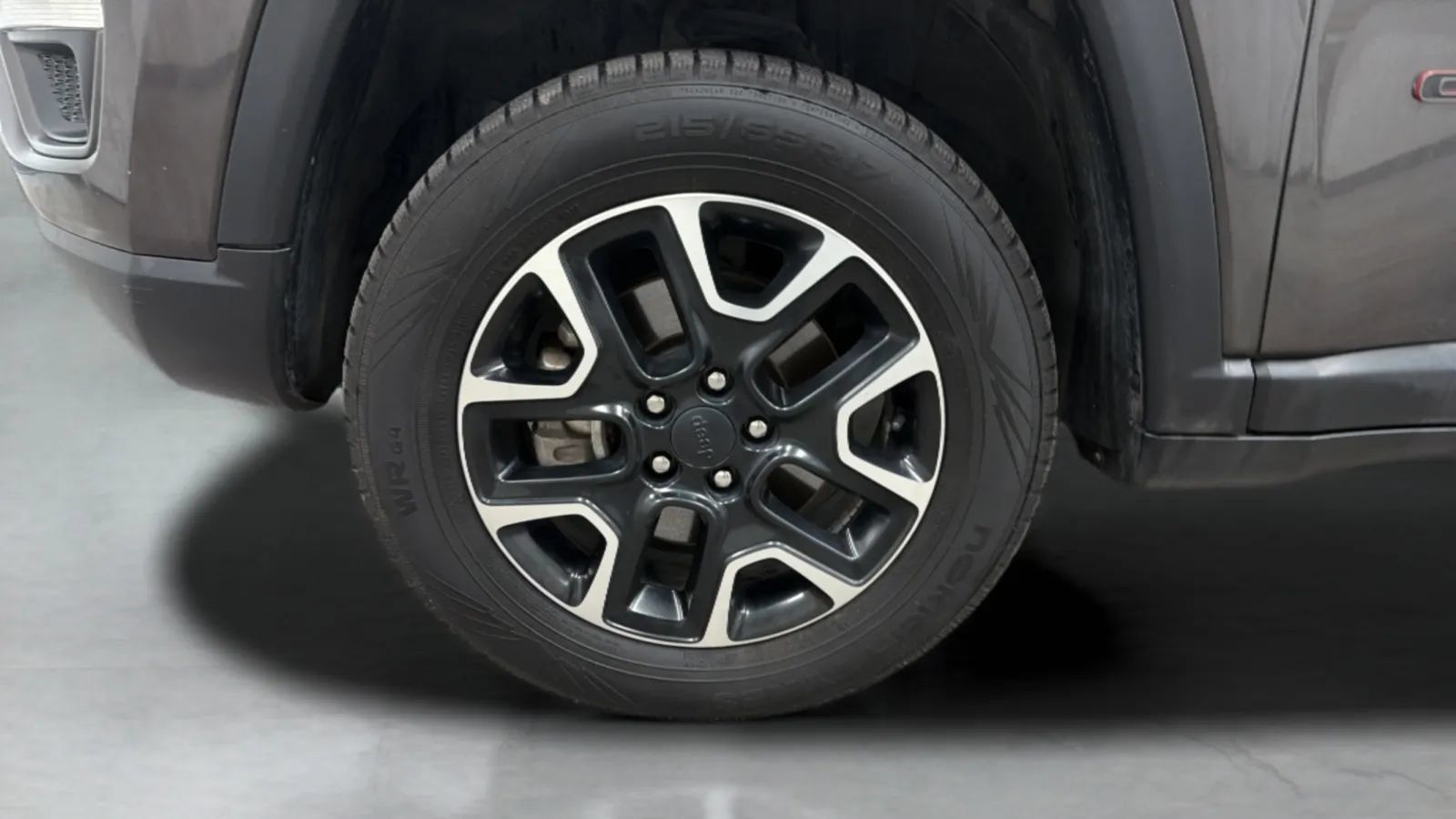 Used 2019 Jeep Compass Trailhawk AWD/4WD image 28