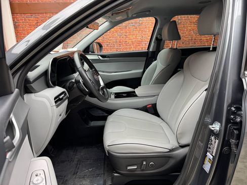 Used 2025 Hyundai Palisade SEL AWD/4WD image 23