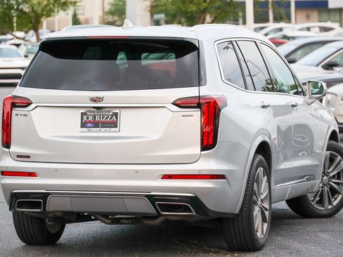 Used 2020 Cadillac XT6 Premium Luxury FWD image 20