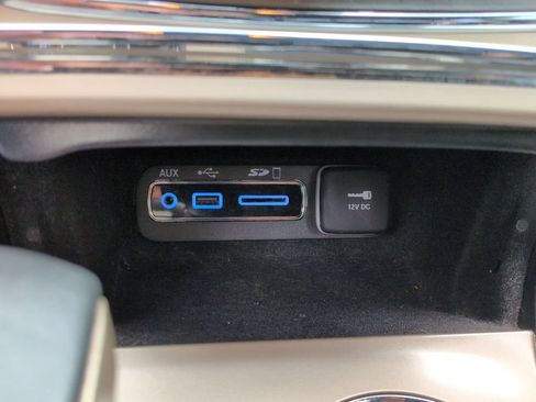 Used 2017 Jeep Grand Cherokee Limited AWD/4WD image 23