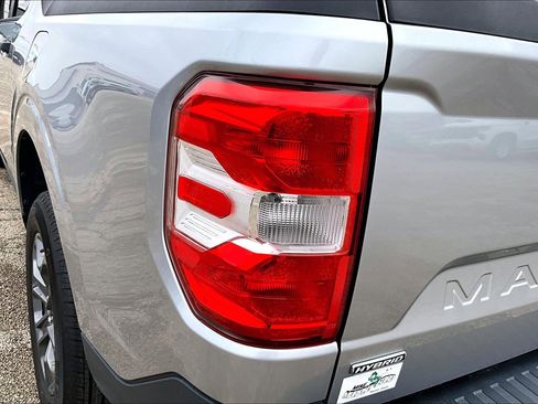 Used 2022 Ford Maverick XLT image 28