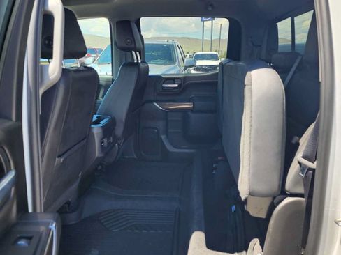 Used 2021 Chevrolet Silverado 1500 LT Trail Boss w/ Convenience Package II AWD/4WD image 12