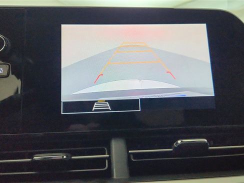 Used 2025 Chevrolet Trax RS image 35