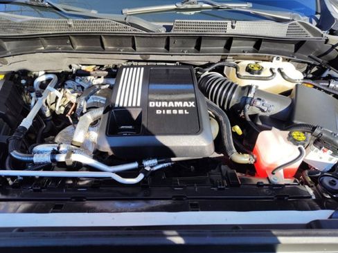 Used 2023 GMC Sierra 1500 Elevation image 9