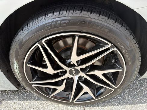 Used 2023 Kia Stinger GT-Line w/ Sun & Sound Package RWD image 19