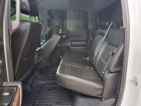 Used 2019 GMC Sierra 1500 Denali w/ Technology Package AWD/4WD image 17