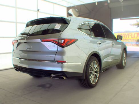 Used 2022 Acura MDX w/ Advance Package AWD/4WD image 4