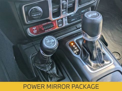 Certified 2025 Jeep Wrangler Unlimited Rubicon image 26