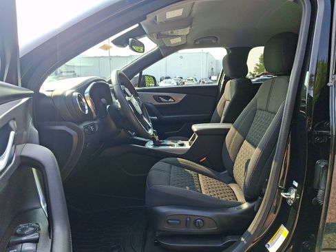 Used 2022 Chevrolet Blazer LT AWD/4WD image 14