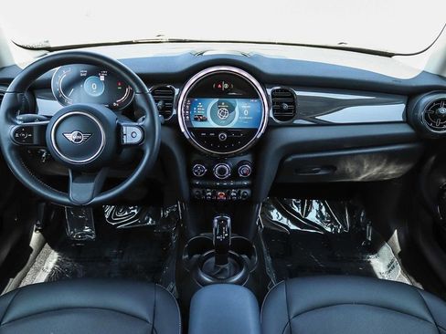 Used 2024 MINI Cooper 2-Door Hardtop FWD image 16