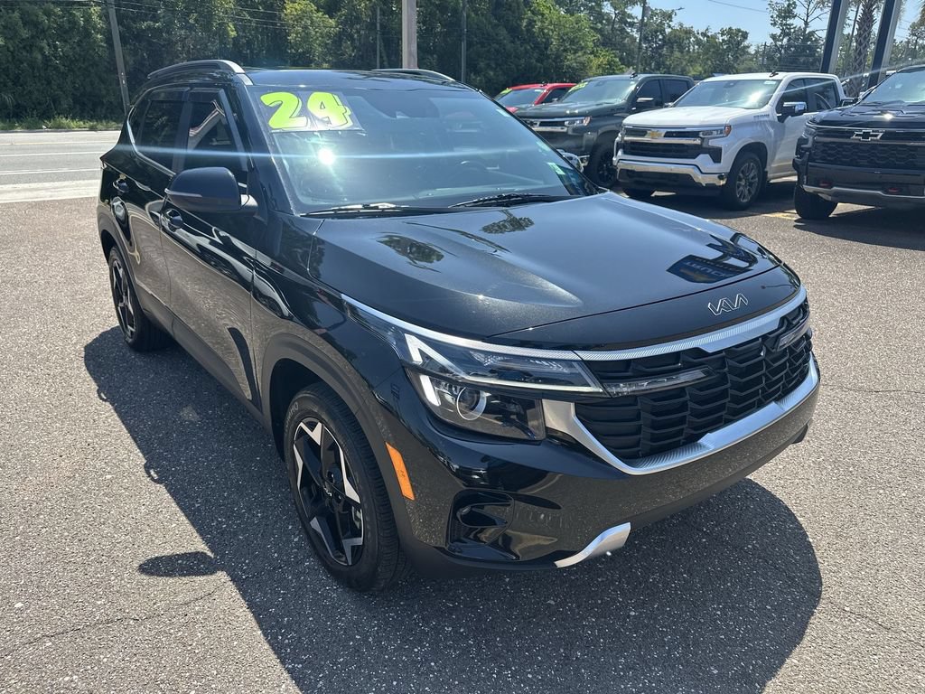 Used 2024 Kia Seltos EX AWD/4WD image 10