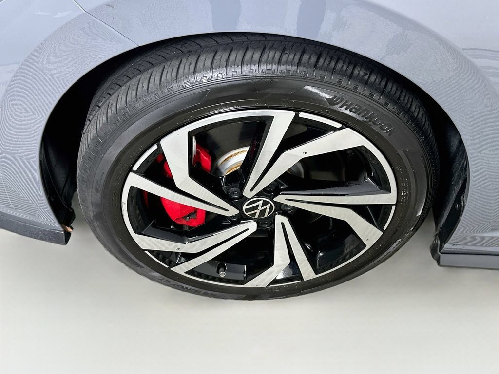 Used 2024 Volkswagen Jetta GLI Autobahn FWD image 24
