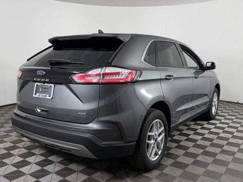 Used 2024 Ford Edge SEL AWD/4WD image 8