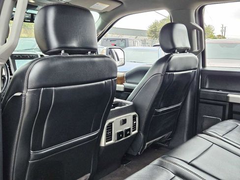 Used 2020 Ford F150 Lariat image 21