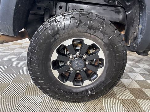 Used 2017 RAM 2500 Power Wagon w/ Leather & Luxury Group image 31