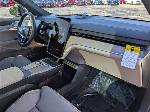 Used 2025 Volvo EX90 Ultra image 28