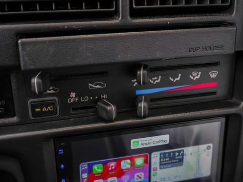Used 1993 Toyota 4Runner SR5 AWD/4WD image 43