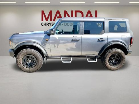 Used 2023 Ford Bronco Badlands AWD/4WD image 8