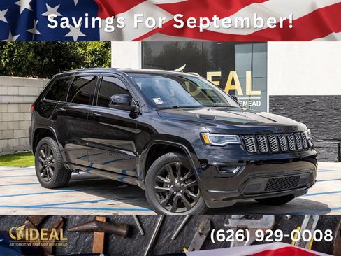 Used 2020 Jeep Grand Cherokee Altitude AWD/4WD image 2