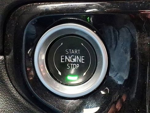 Used 2024 Chevrolet Silverado 1500 LT w/ Z71 Off-Road Package image 23