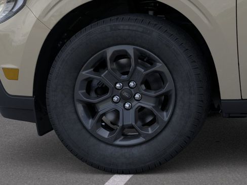 New 2025 Ford Maverick XLT w/ XLT Luxury Package AWD/4WD image 20