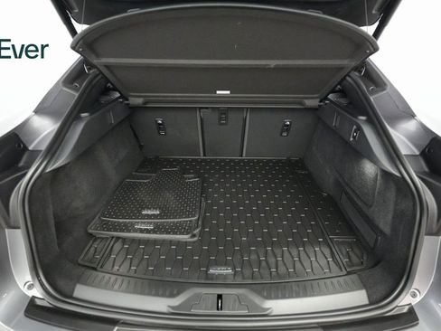 Used 2024 Jaguar I-PACE R-Dynamic HSE image 23