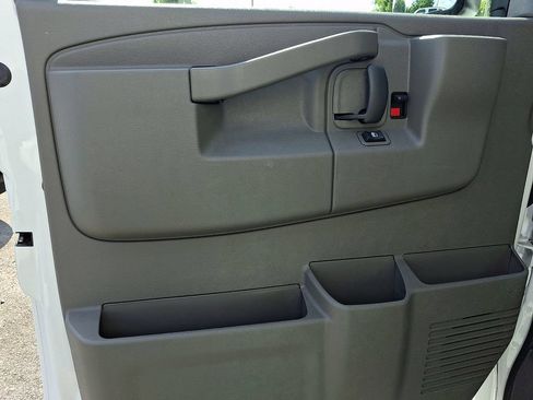 New 2026 Chevrolet Express 3500 w/ Power Convenience Package RWD image 8