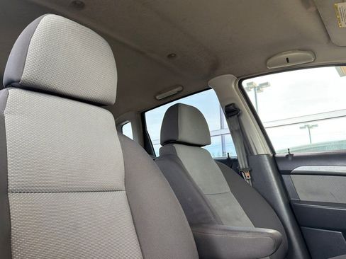 Used 2009 Pontiac G3 w/ Cruisin' Package FWD image 18