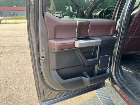Used 2017 Ford F350 Platinum AWD/4WD image 23