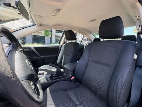 Used 2013 MAZDA MAZDA3 i Sport FWD image 11