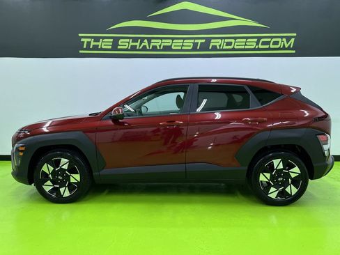 Used 2025 Hyundai Kona SEL FWD image 6