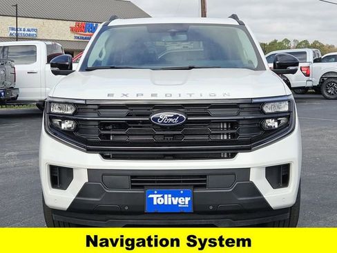 New 2025 Ford Expedition Max Active image 3