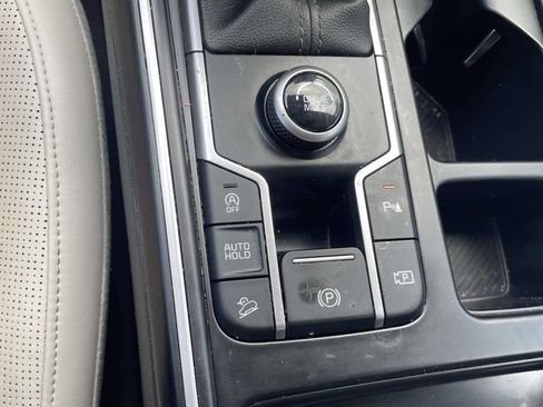 Used 2025 Kia Sorento EX FWD image 22