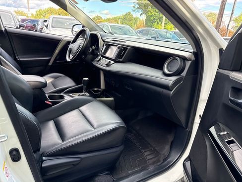 Used 2017 Toyota RAV4 Limited image 16